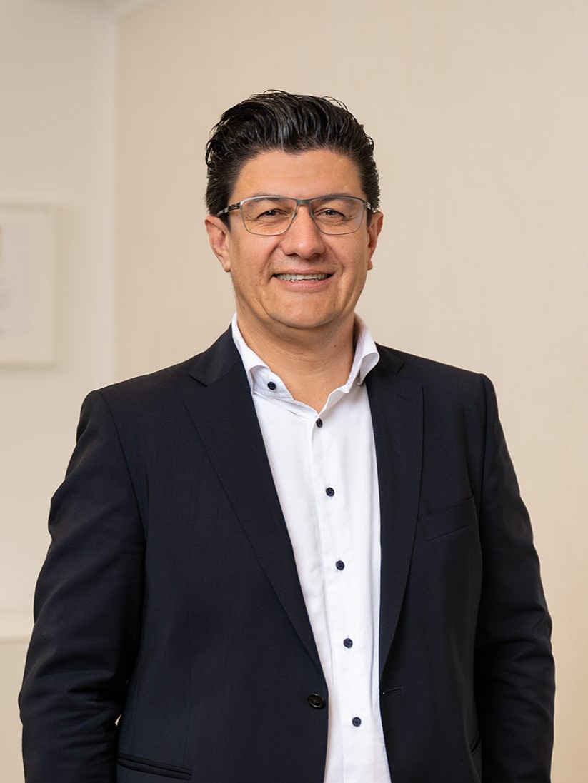 Mario Karadza